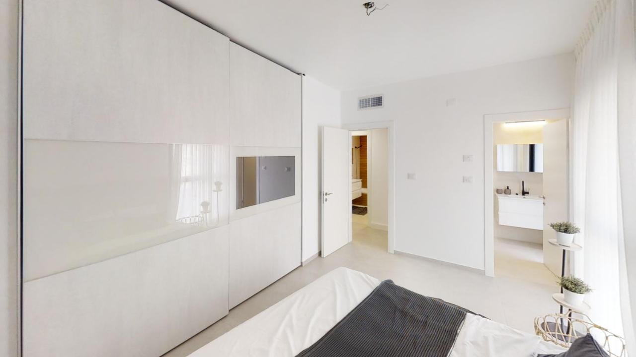 Luxury 3&4 Bedroom New Apartments - Close To The Beach & Bahai Gardens Hayfa Dış mekan fotoğraf